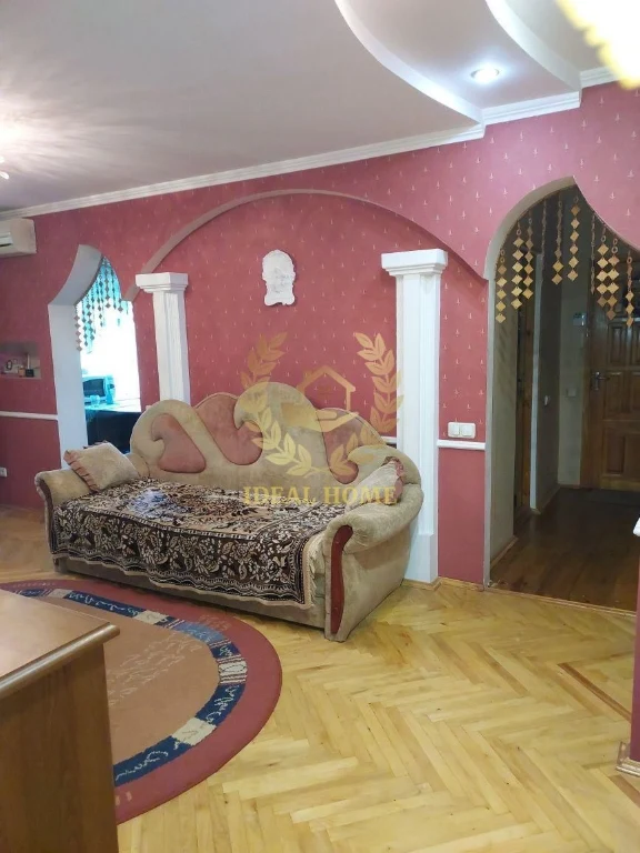 Продам затишну 3-кімнатну квартиру з ремонтом у цегляному бу