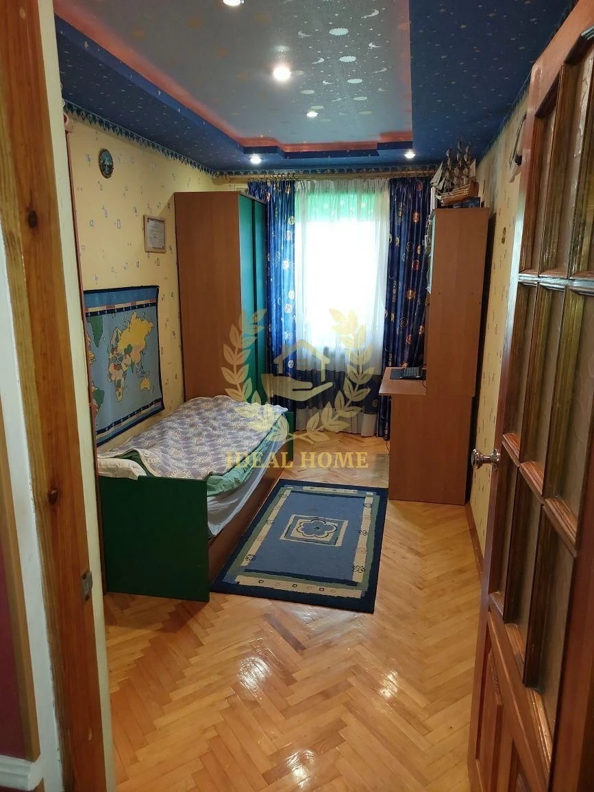 Продам затишну 3-кімнатну квартиру з ремонтом у цегляному бу