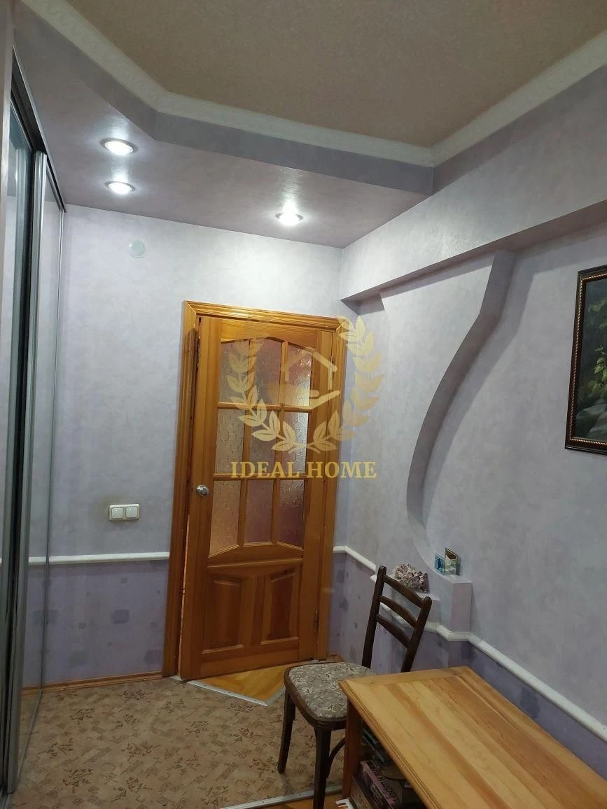 Продам затишну 3-кімнатну квартиру з ремонтом у цегляному бу