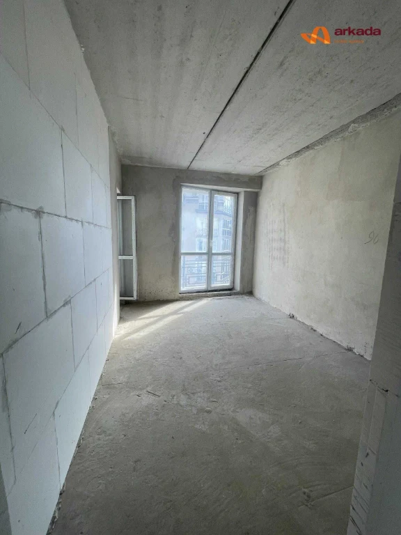 ПРОДАЖ 2 кімнатної квартири В САМОМУ ЦЕНТРІ МІСТА (С.)