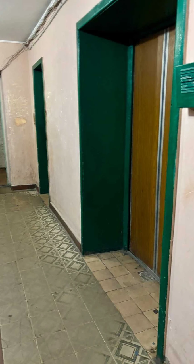 Продаж теплоі 1 кім.квартири, вул. Новаторів 10, цегляний бу