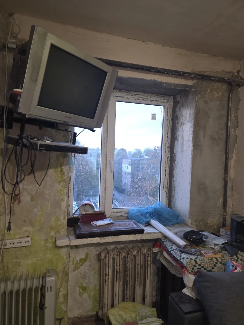 Продам гостинку на Новых домах В. Мельникова