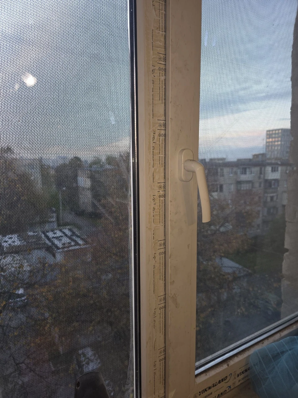 Продам гостинку на Новых домах В. Мельникова