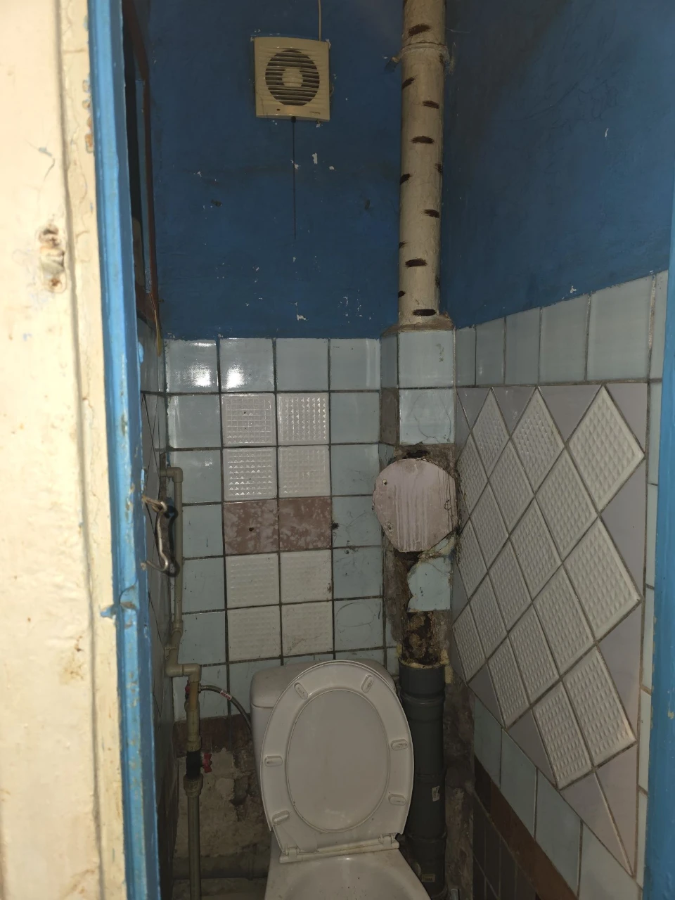 Продам гостинку на Новых домах В. Мельникова