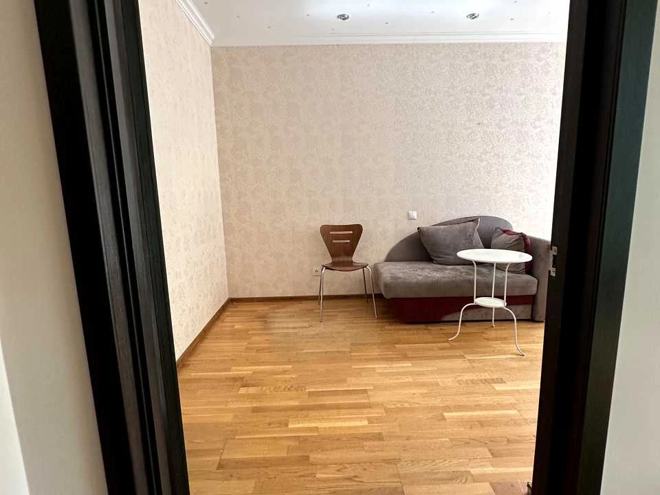Квартира. Київ, Регенераторна вул.