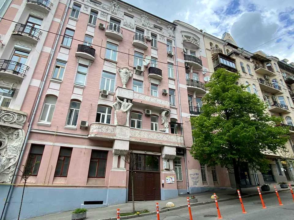 Квартира. Київ, Костельна вул.