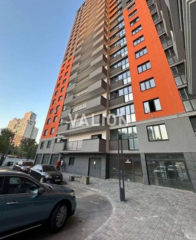 Продаж 2-кімнатної квартири, вул. Загорівська (Багговутівськ