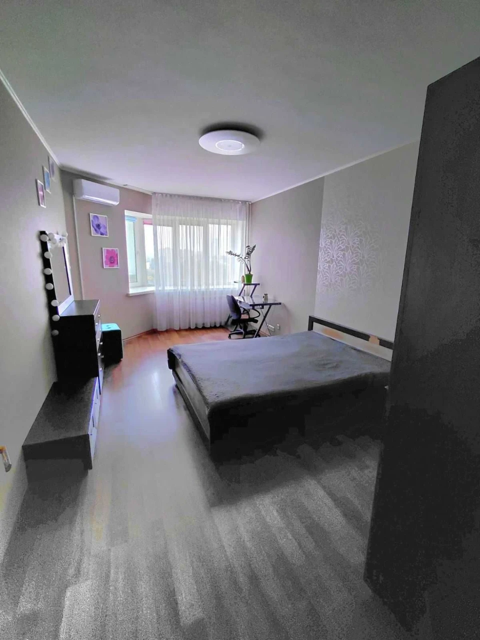 Продам 1ком.Бульвар Вацлава Гавела 7в