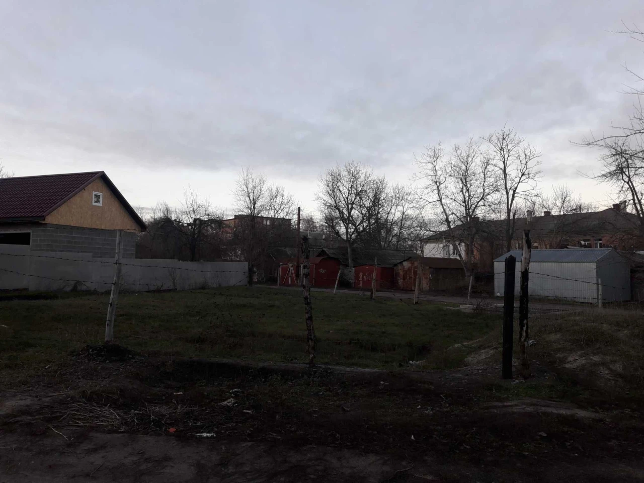 Земельна дiлянка