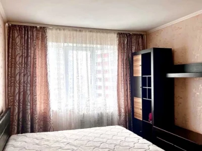 Квартира. Київ, Митрополита Василя Липківського вул.
