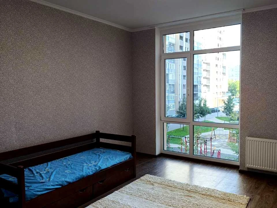Квартира. Київ, Академіка Заболотного вул.