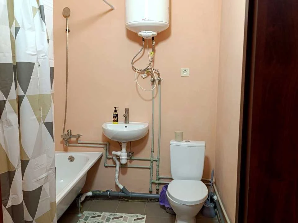 Квартира. Київ, Академіка Заболотного вул.