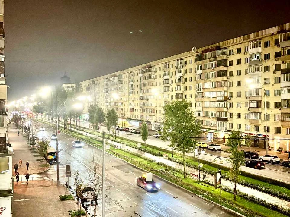 Квартира. Київ, Лесі Українки бульв.