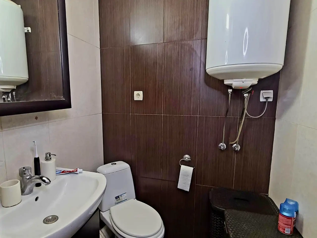 Продаж квартири 3-кімн. 62 м² 9/9 пов.