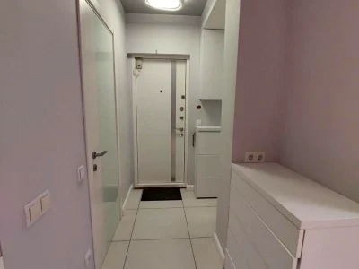 Оренда квартири 1-кімн. 37 м² 9/9 пов.