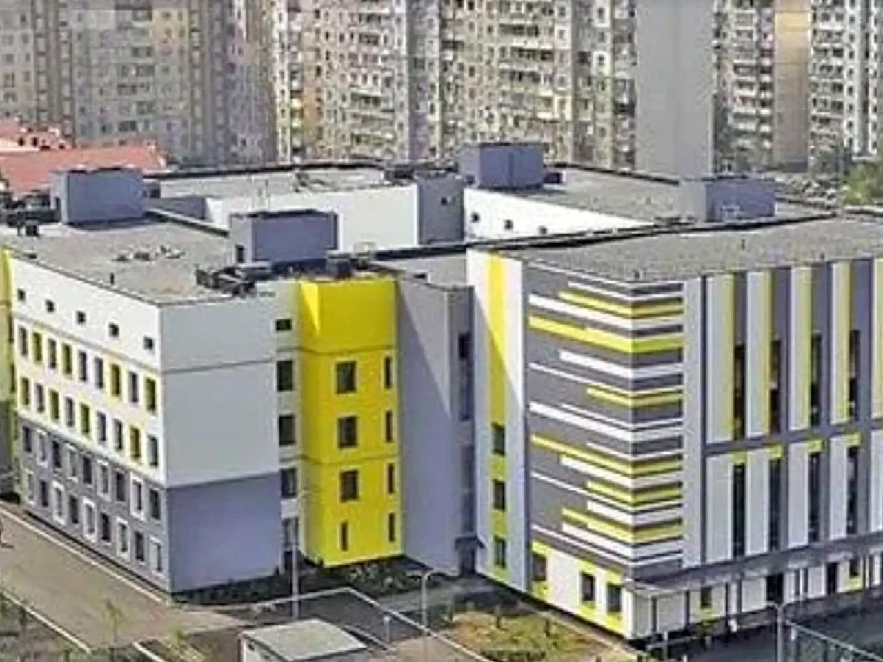 Оренда квартири 5-кімн. 201 м² 10/16 пов.