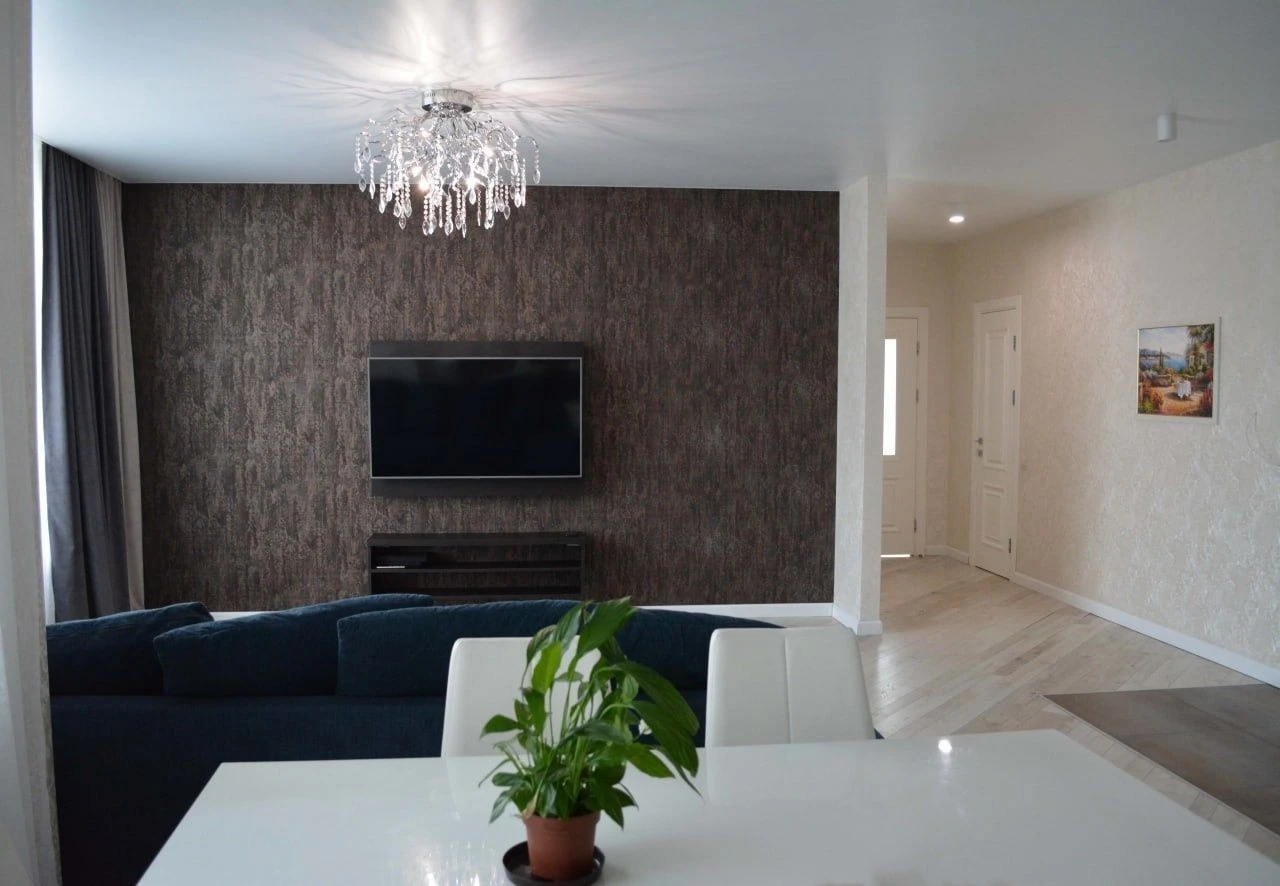 Оренда просторої квартири 76 м² ЖК Місто квітів вул. Тираспо