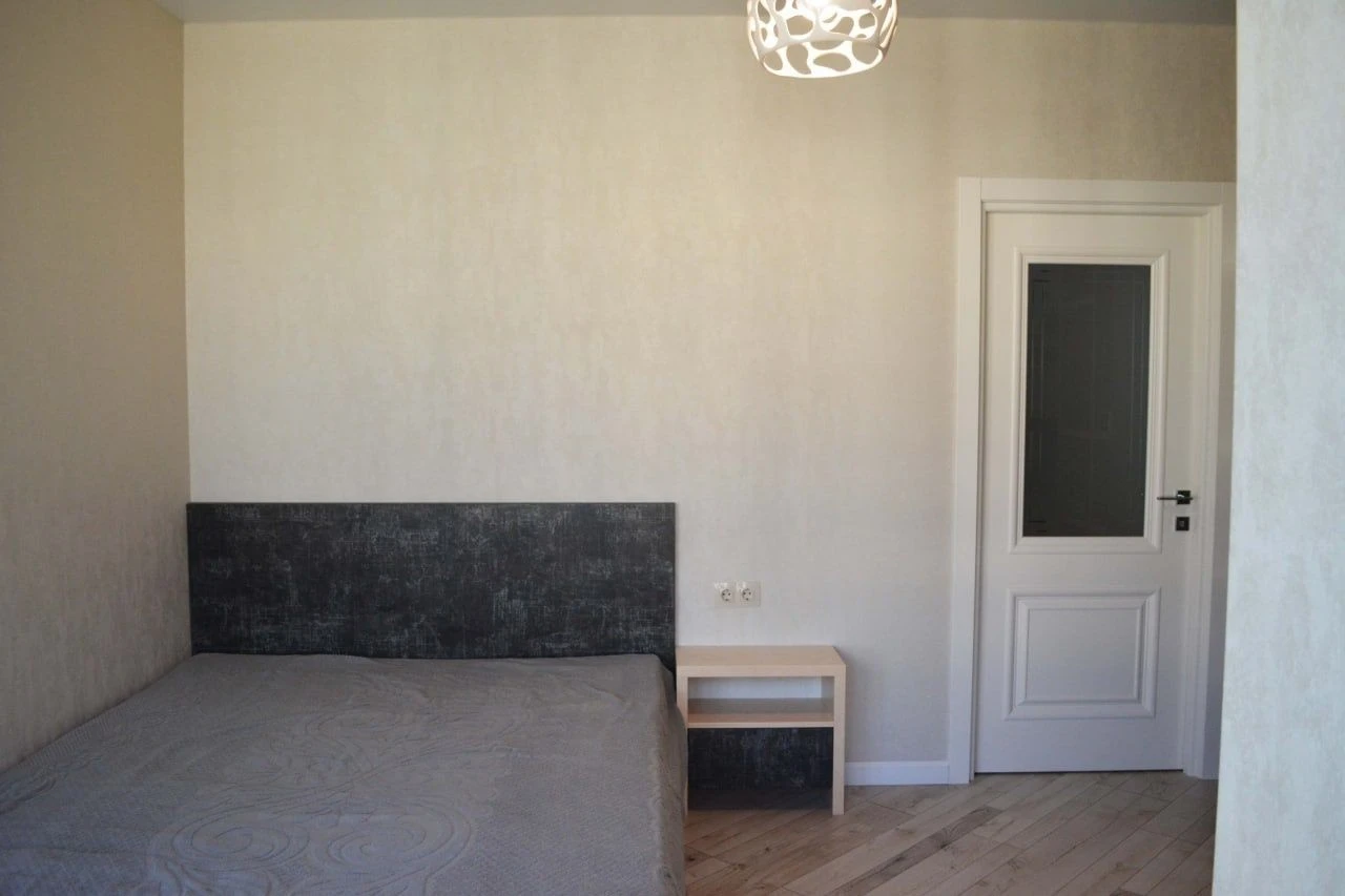 Оренда просторої квартири 76 м² ЖК Місто квітів вул. Тираспо