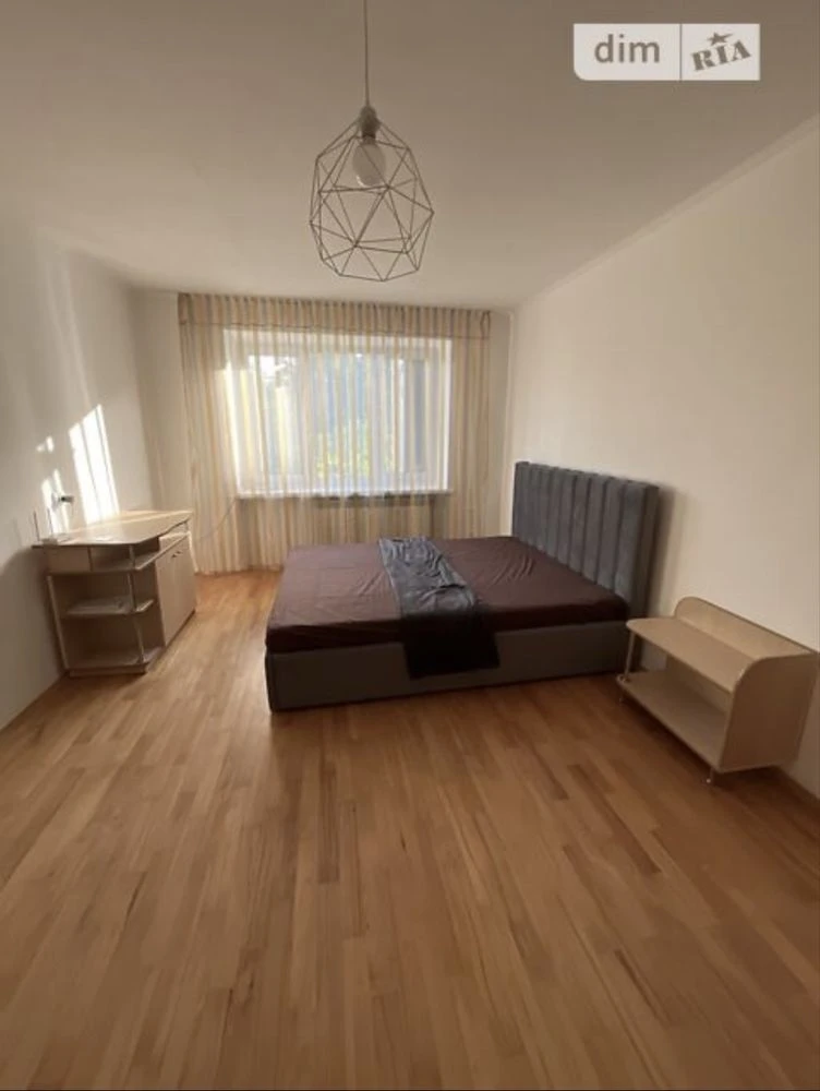 Продаж 2 кімнатної квартири. Державні поограми