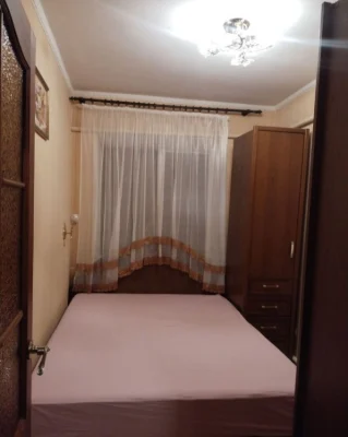 Продаж чотири кімнатної квартири