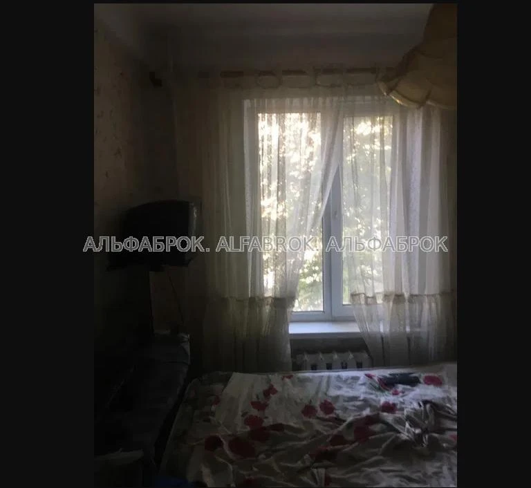 бул. Верховної Ради, 29А, Дніпровський район, орієнтир Соцго