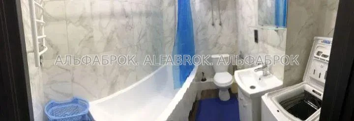 просп. Любомира Гузара, 11, Солом'янський район, орієнтир Ві