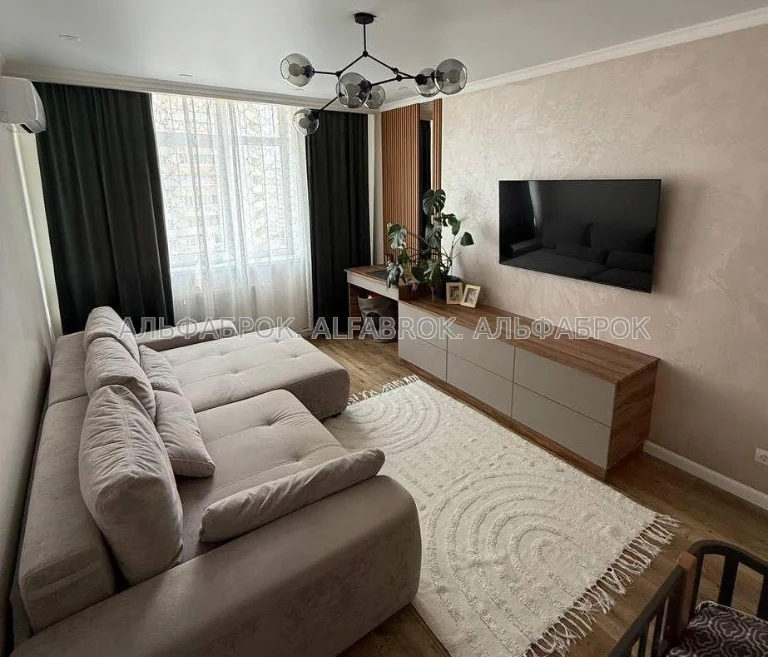 вул. Пчілки Олени (Елены Пчилки), Дарницький район, орієнтир