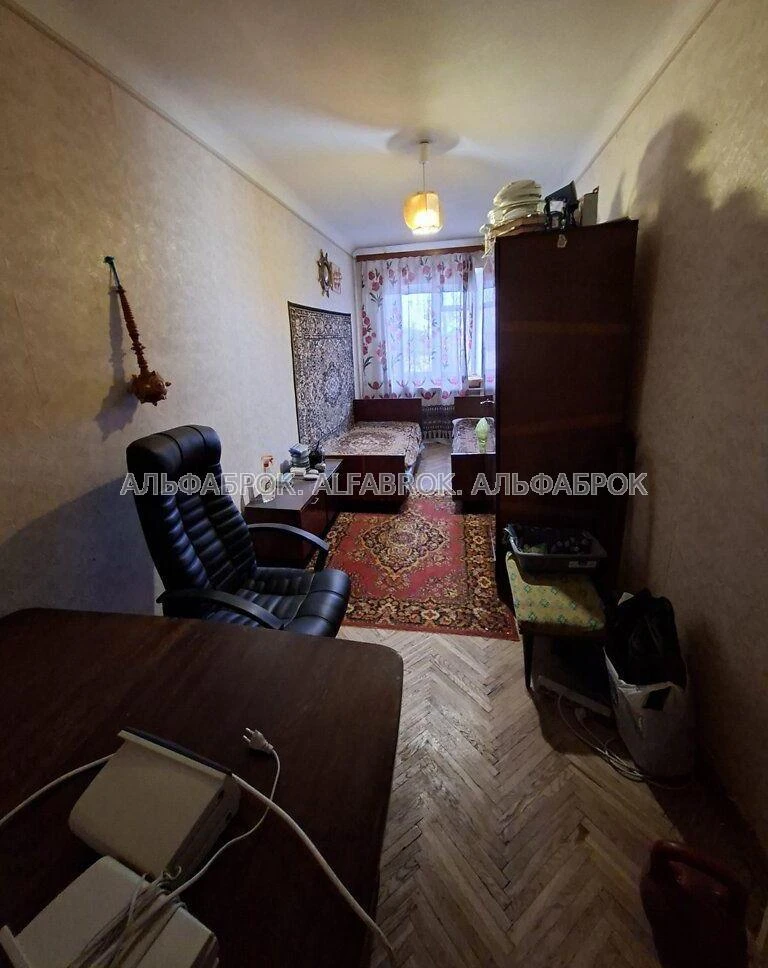 вул. Героїв Севастополя, 36/1, Солом'янський район, орієнтир