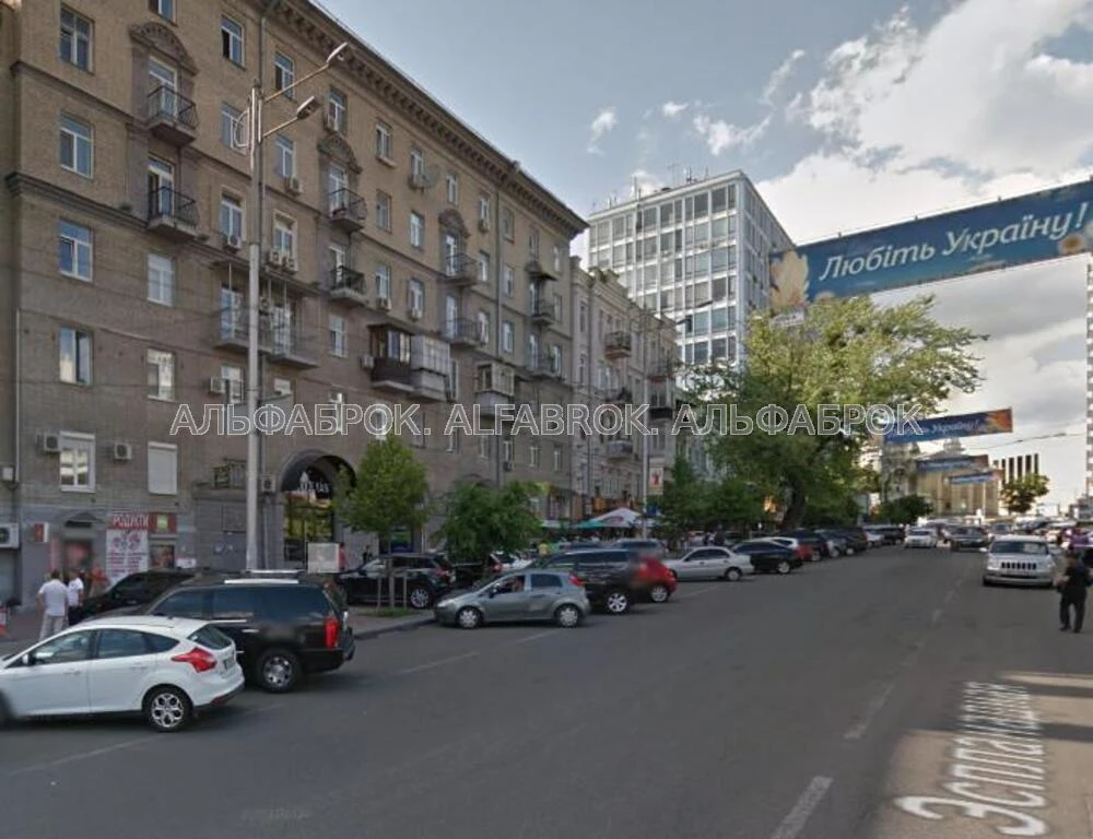 вул. Еспланадна, 32, Печерський район, орієнтир Центр