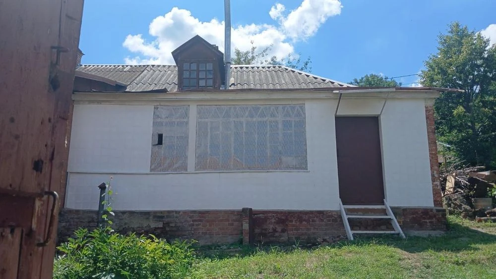 Продаж частини будинку в центрі КОД 9321