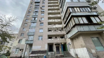 вул. Дегтярівська, 11, Шевченківський район, орієнтир Шевчен
