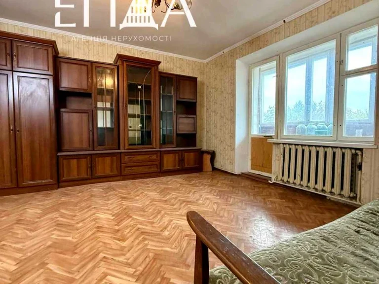 Квартира. Кропивницький, Героїв-земляків вул.