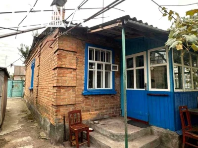 Будинок. Кропивницький, Козака Мамая пров.