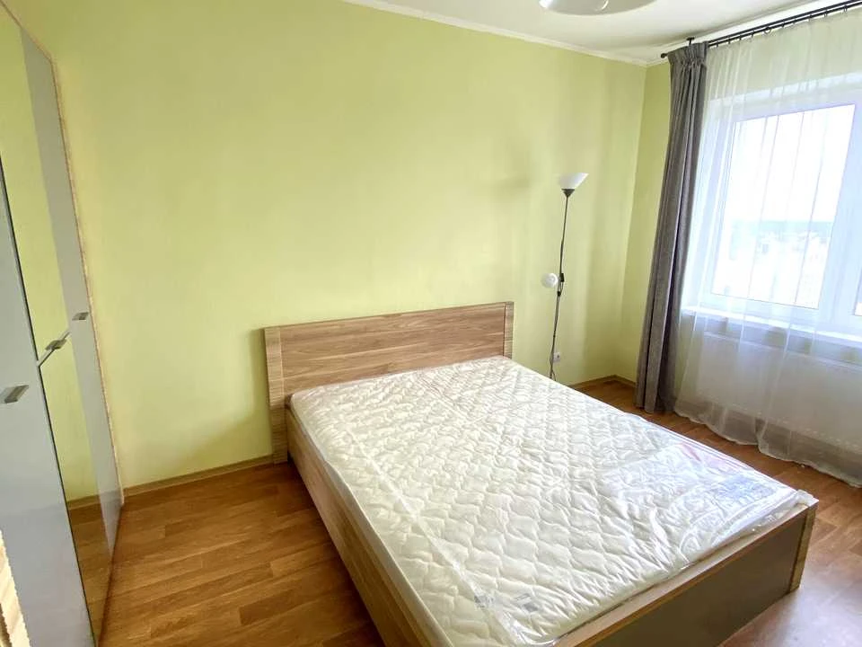 Квартира. Київ, Юлії Здановської вул.