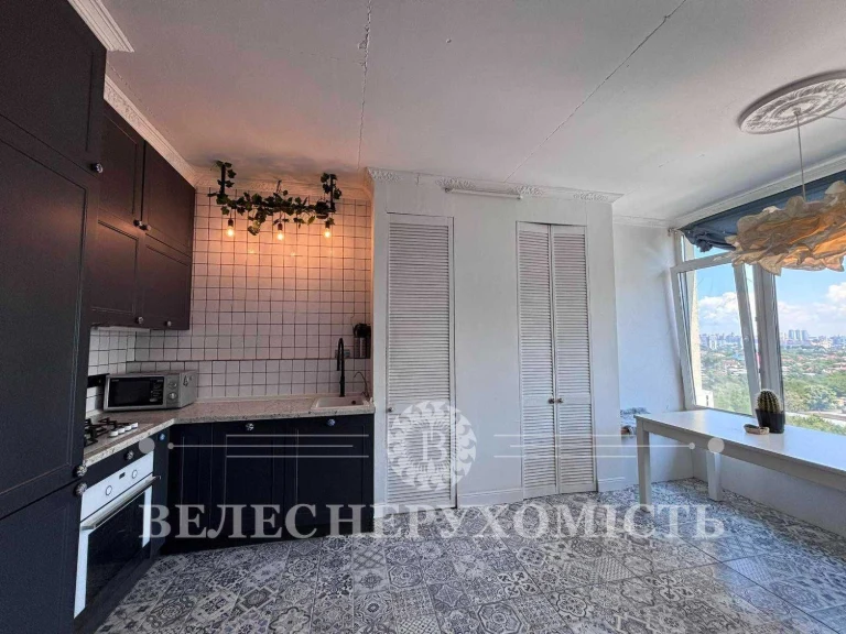 БЕЗ КОМІСІЇ Продаж 1 квартири, Юнацька 17, ЖК ParkLand метро