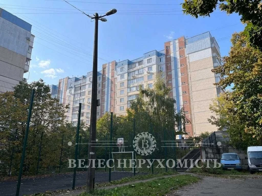БЕЗ КОМІСІЇ Продаж 2 квартири Оріхуватська 10, метро Васильк