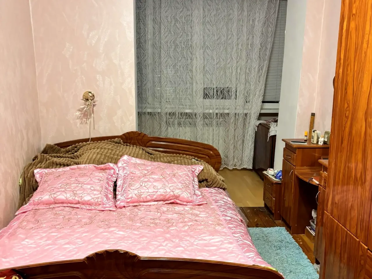 Продаж квартири 3-кімн. 66 м² 2/5 пов.