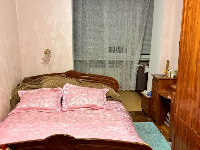 Продаж квартири 3-кімн. 66 м² 2/5 пов.