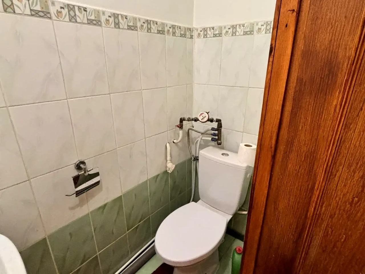 Продаж квартири 3-кімн. 66 м² 2/5 пов.
