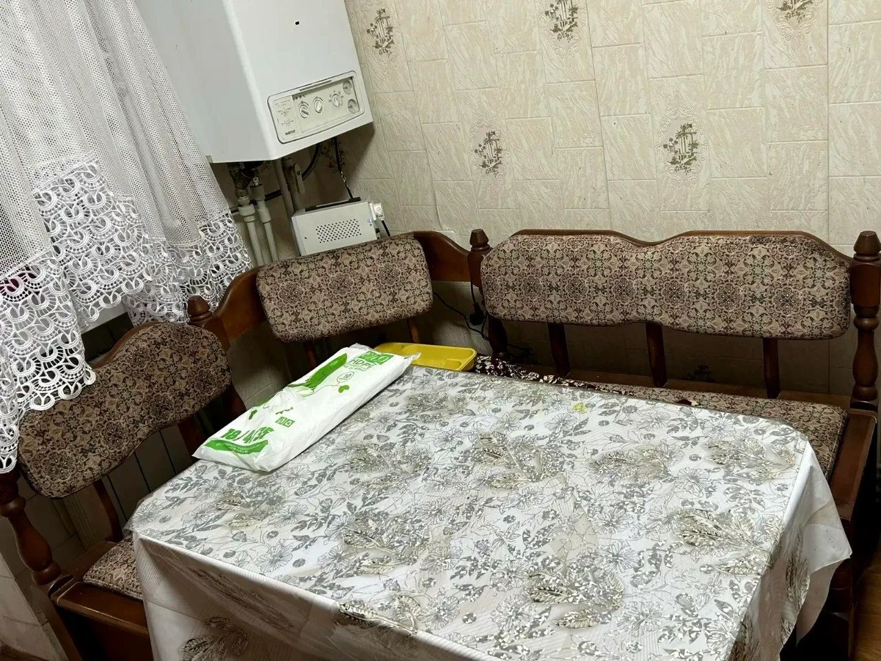 Продаж квартири 3-кімн. 66 м² 2/5 пов.