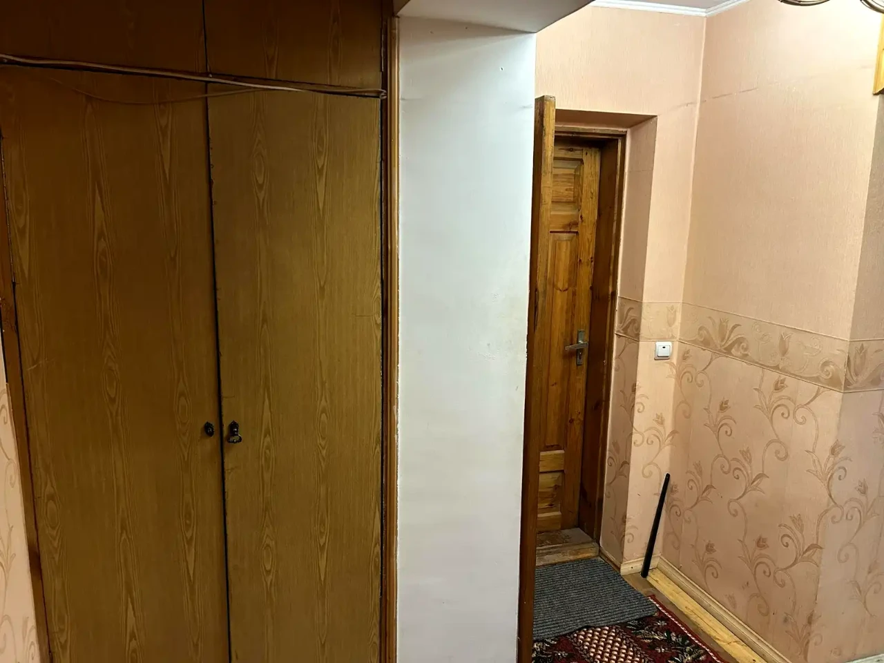 Продаж квартири 3-кімн. 66 м² 2/5 пов.