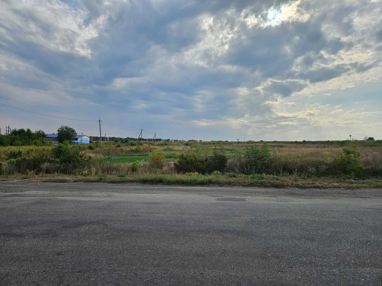 Земельна ділянка для будівництва та обслуговування будівель