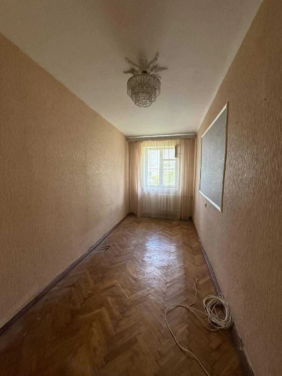 Продам 2-кімнатну квартиру в Аркадії, засклений балкон, комо