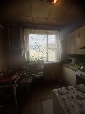 Selling a 3-room apartment near the Olympic metro station, Palace of Sports.