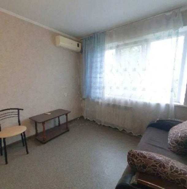 Продам гостинку Одеська