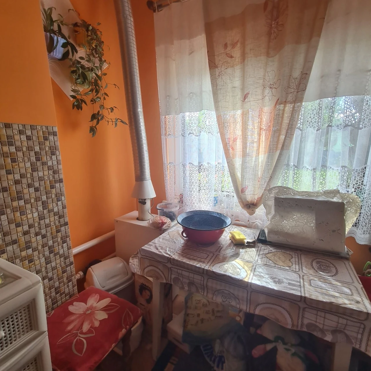 продається 2-х кімнатна квартира в Берегове