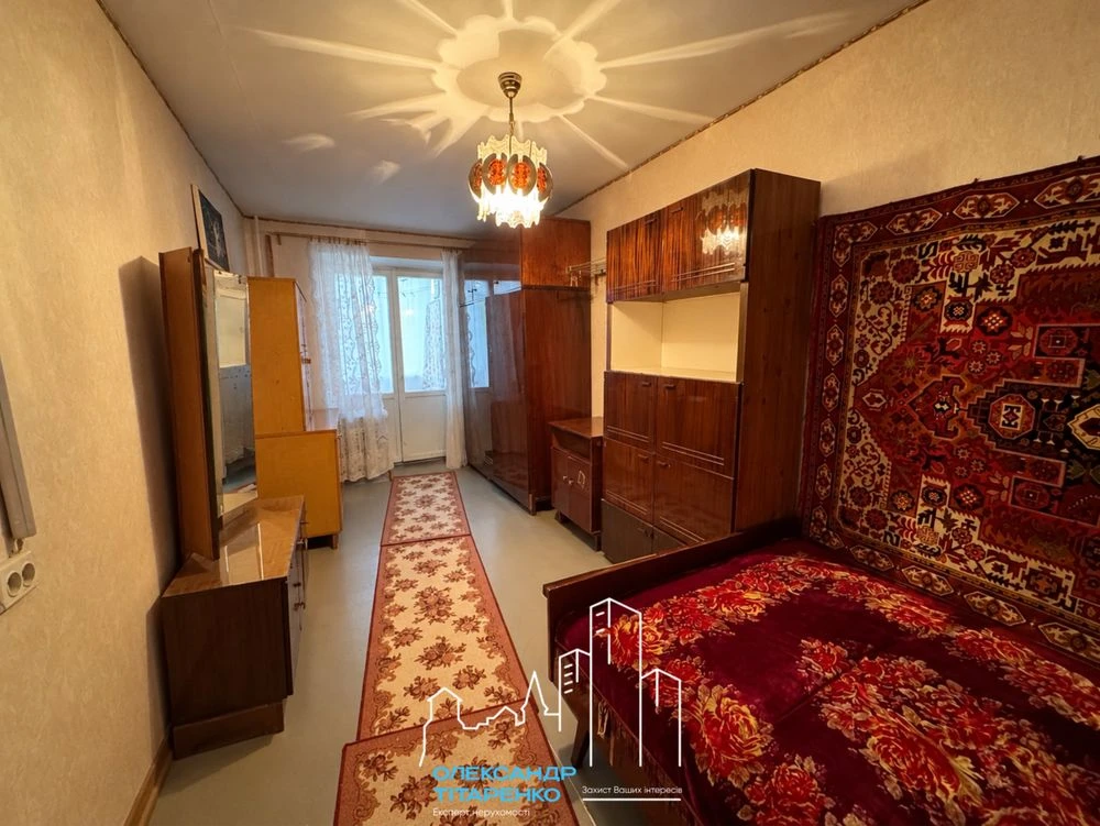 продам 3-и кімнатну квартиру на Черьомушках
