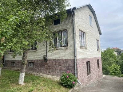 Продаж будинку по вул.Кривчицька
