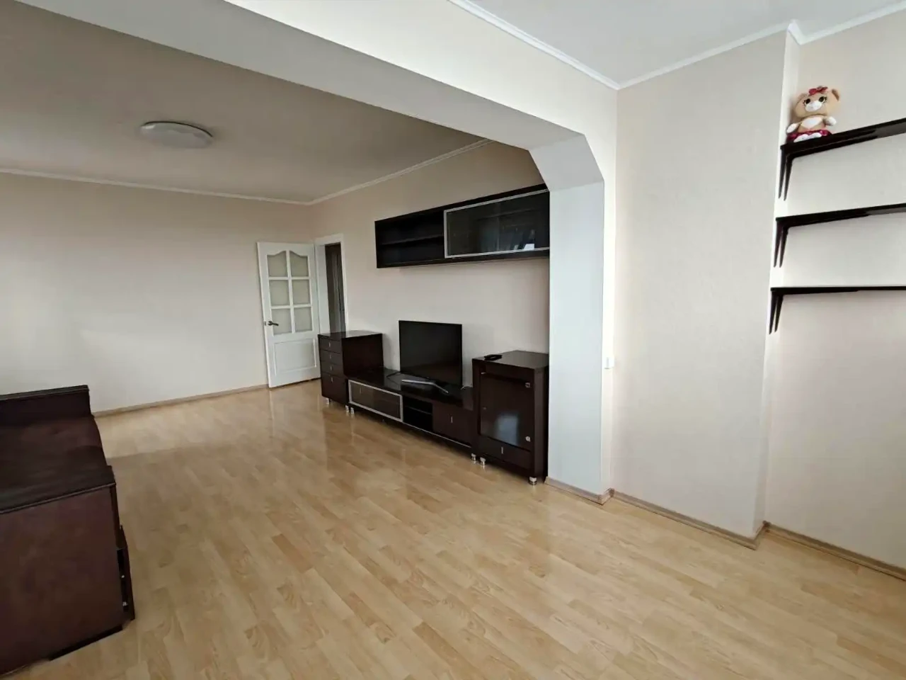 Оренда квартири 2-кімн. 58 м² 13/16 пов.