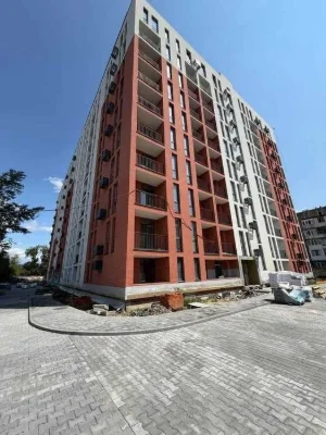 Продаж двокімнатної квартири у введенному ЖК